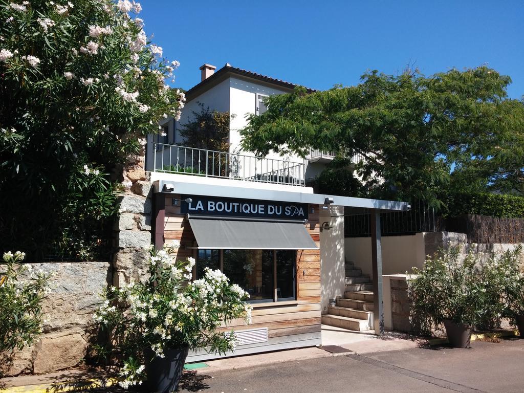 Le Pinarello Otel Sainte-Lucie de Porto-Vecchio Dış mekan fotoğraf