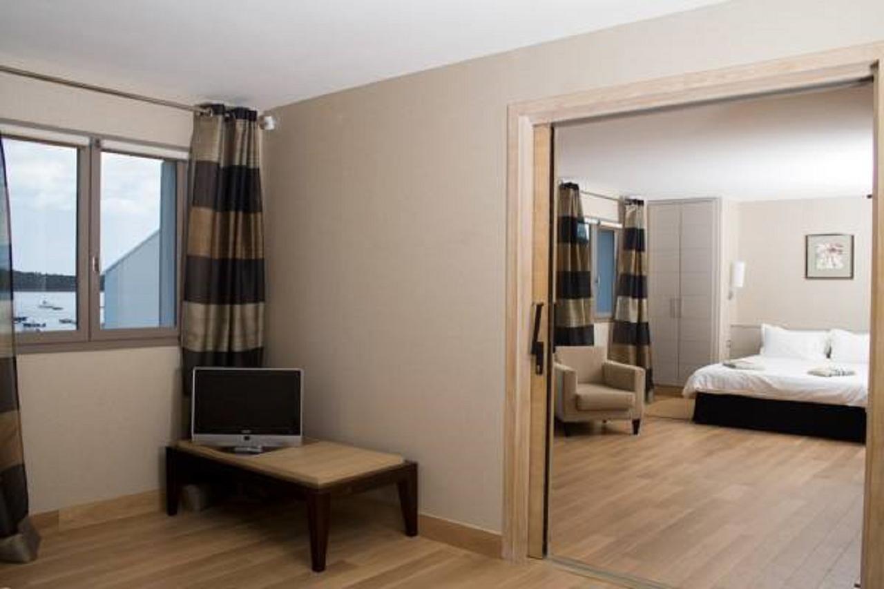 Le Pinarello Otel Sainte-Lucie de Porto-Vecchio Dış mekan fotoğraf