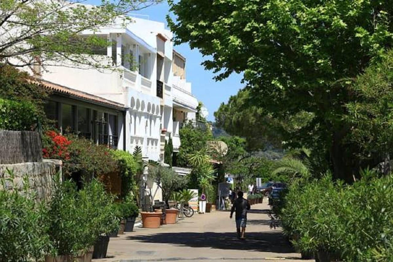 Le Pinarello Otel Sainte-Lucie de Porto-Vecchio Dış mekan fotoğraf